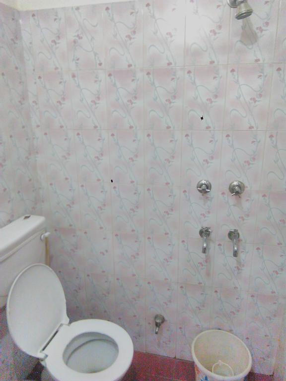 Yatri Guest House Νέο Δελχί Εξωτερικό φωτογραφία