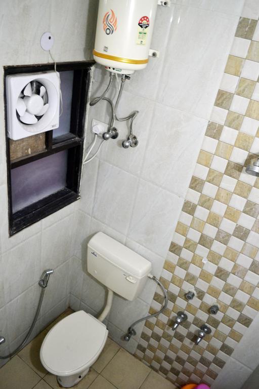 Yatri Guest House Νέο Δελχί Εξωτερικό φωτογραφία
